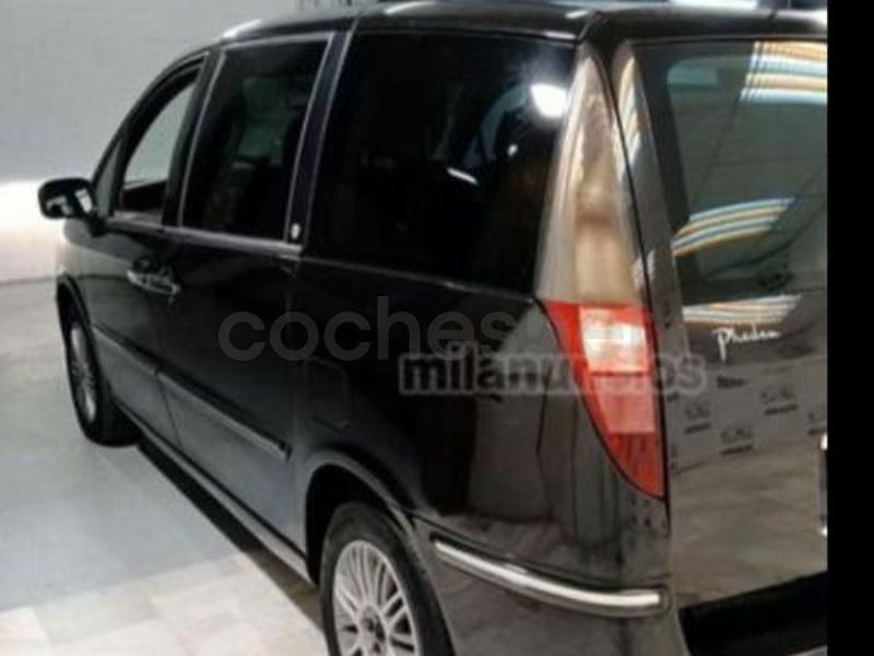 Usado Lancia Phedra 170 CV (125 kW) 2010 Negro Monovolumen