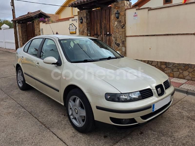 Beige Usado 2004 Seat Toledo Sport Berlina | 3899 € (Precio justo) - Imagen 1/4