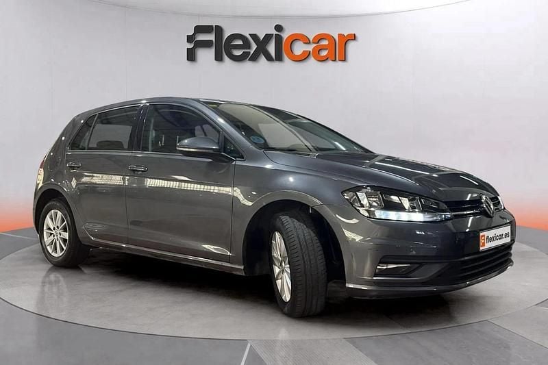 Gris Usado 2020 VW Golf VII Advance Familiar | 14.090 € (Precio justo) - Imagen 1/4
