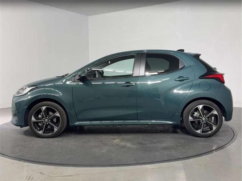 Usado Toyota Yaris Hybrid Style 116 CV (85 kW) 2025 Utilitario