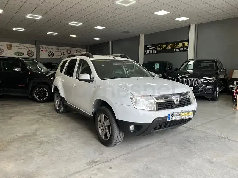 Usado Dacia Duster Ambiance 107 CV (78 kW) 2012 Blanco SUV