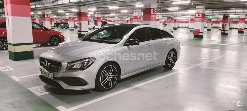 Gris / plata Usado 2017 Mercedes CLA200 Shooting Brake AMG line Familiar | 22.000 € (Un poco caro) - Imagen 1/4