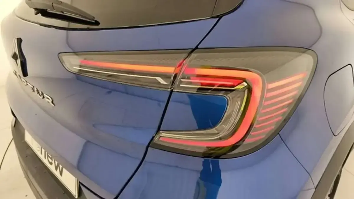 Usado Renault Captur Techno 101 CV (74 kW) 2025 Azul SUV