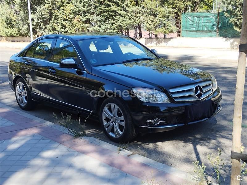 Usado Mercedes C200 Avantgarde 163 CV (119 kW) 2007 Negro Berlina