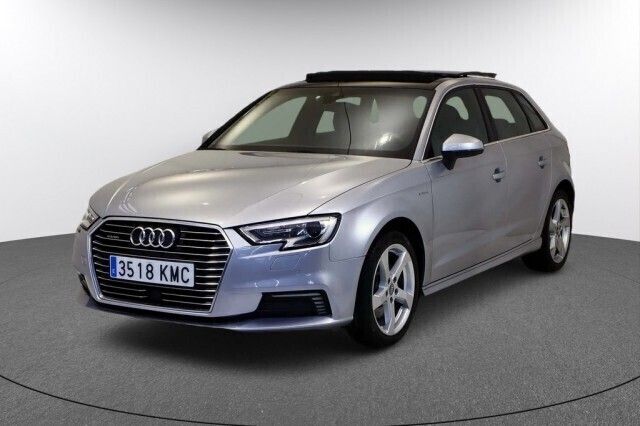 Usado 2018 Audi A3 Sportback Attraction Utilitario | 22.990 € - Imagen 1/4