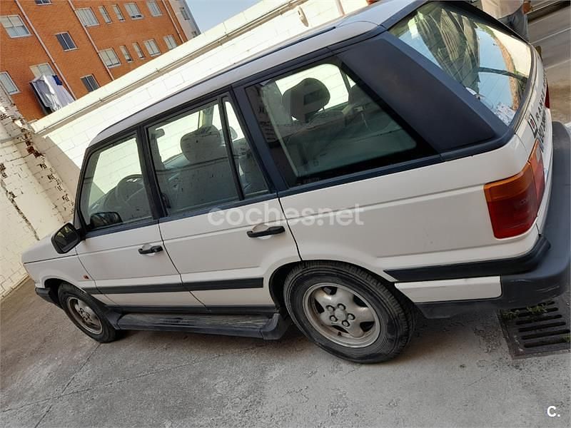 Usado Land Rover Range Rover 136 CV (100 kW) 1996 Blanco SUV