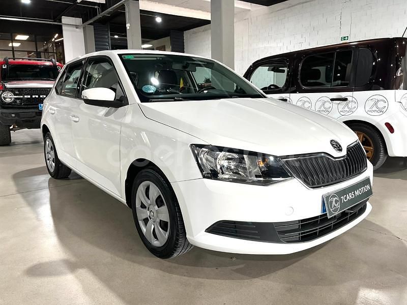 Blanco Usado 2017 Skoda Fabia Business Line Utilitario | 8900 € (Buen precio) - Imagen 1/4