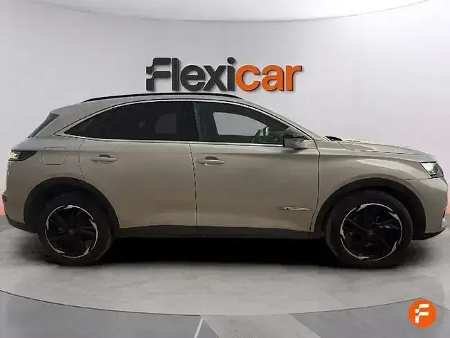 Usado DS Automobiles DS7 Crossback 130 CV (95 kW) 2021 Beige SUV