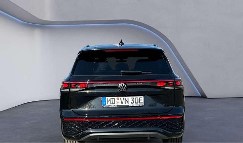 Usado VW Tayron R-line 272 CV (200 kW) 2025 Negro SUV