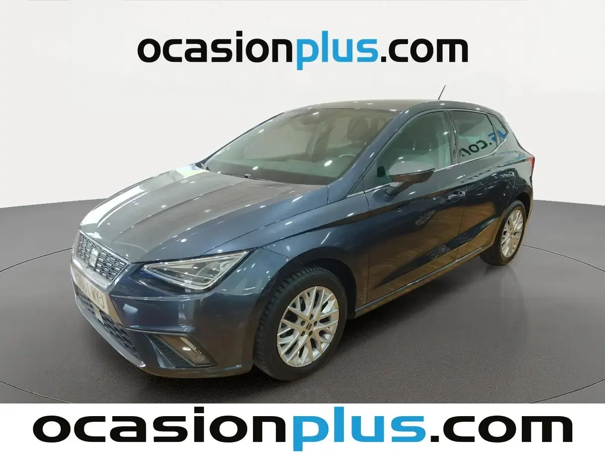 Usado Seat Ibiza XCELLENCE 116 CV (85 kW) 2025 Gris Utilitario