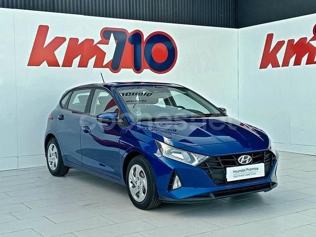 Azul Usado 2021 Hyundai i20 Berlina | 14.900 € (Un poco caro) - Imagen 1/4