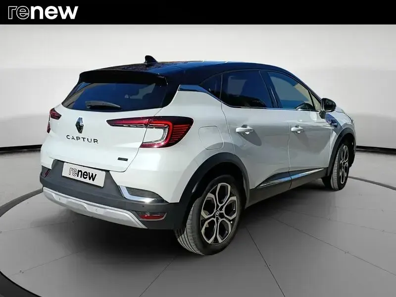 Usado Renault Captur Techno 145 CV (106 kW) 2023 Blanco SUV