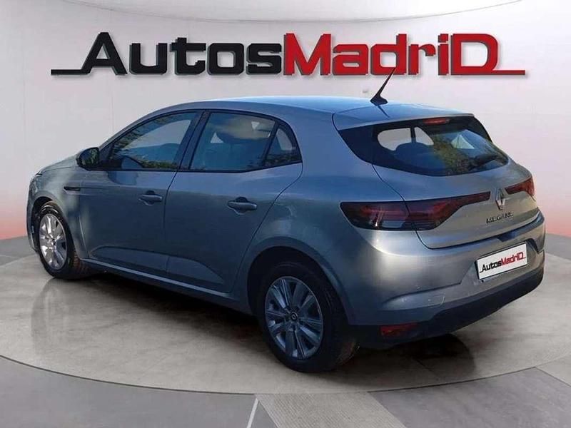 Usado Renault Mégane IV Equilibre 116 CV (85 kW) 2023 Blanco Utilitario