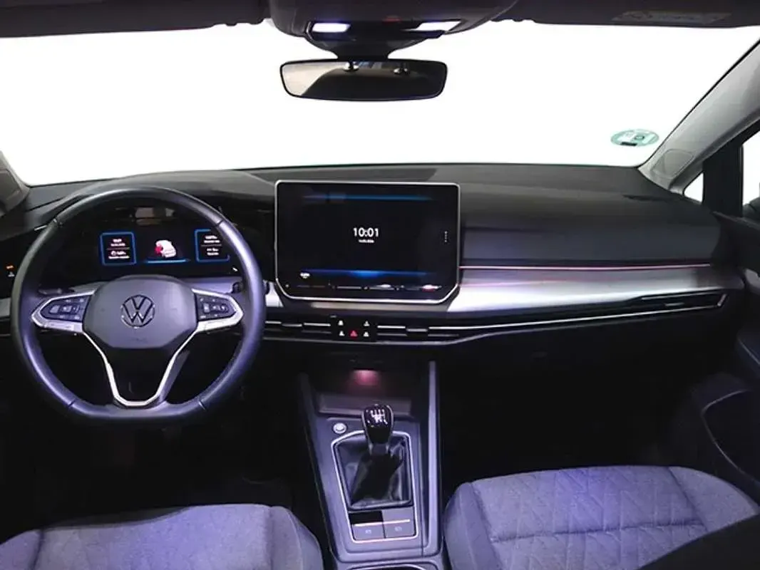 Usado VW Golf VIII 116 CV (85 kW) 2025 Azul Utilitario