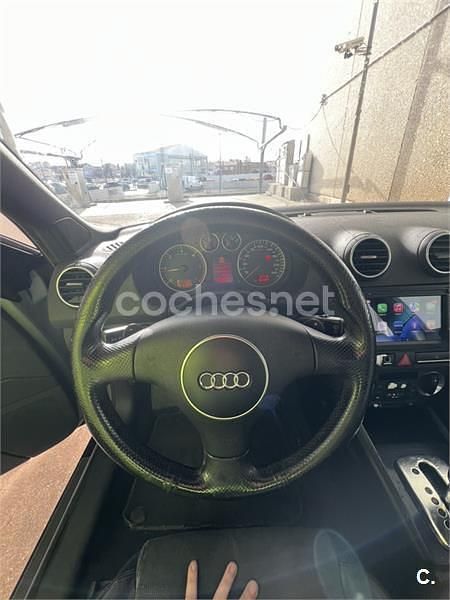 Usado Audi A3 Attraction 140 CV (102 kW) 2004 Azul Berlina