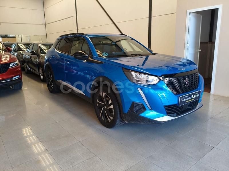 Usado Peugeot 2008 Active 130 CV (95 kW) 2023 Azul SUV