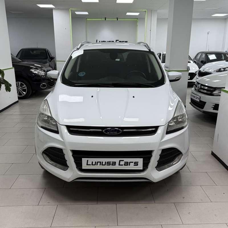 Używany Ford Kuga Titanium 150 KM (110 kW) 2013 Biały SUV