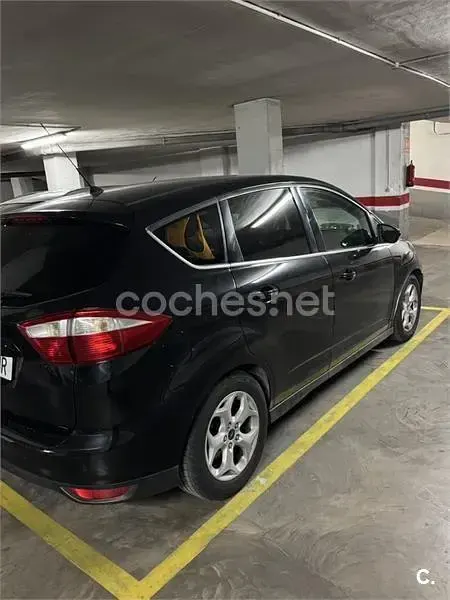 Usado Ford C-MAX Trend 105 CV (77 kW) 2013 Negro Monovolumen