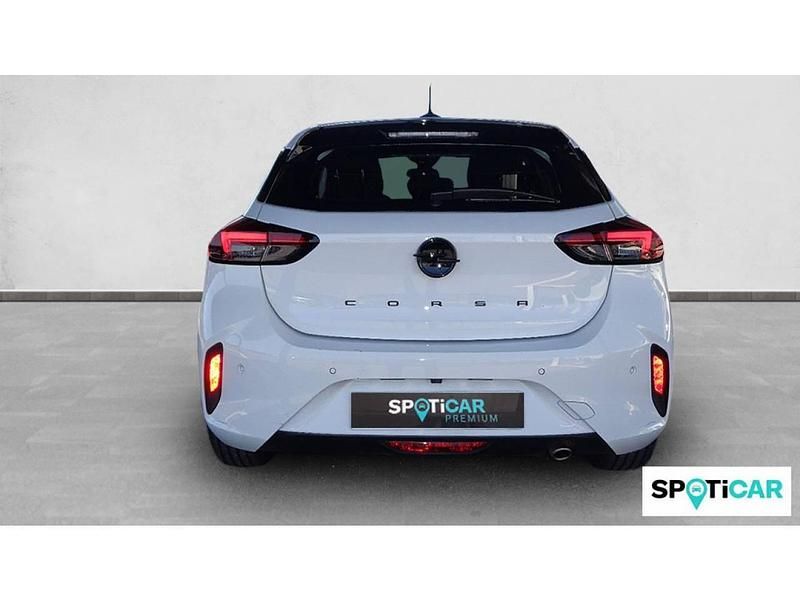 Usado Opel Corsa 100 CV (73 kW) 2023 Blanco Utilitario