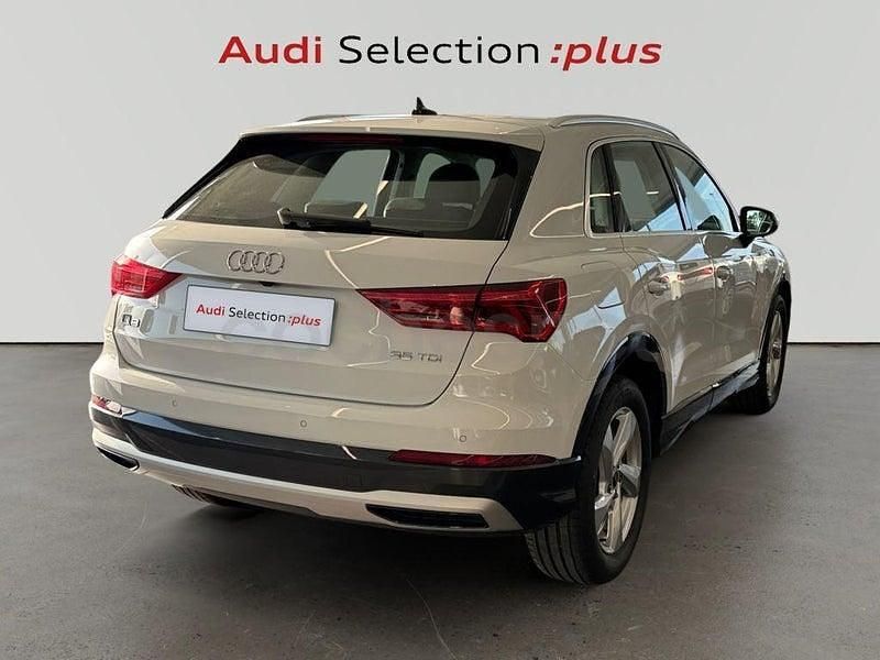 Begagnad Audi Q3 Advanced Plus 150 HK (110 kW) 2024 Vit SUV