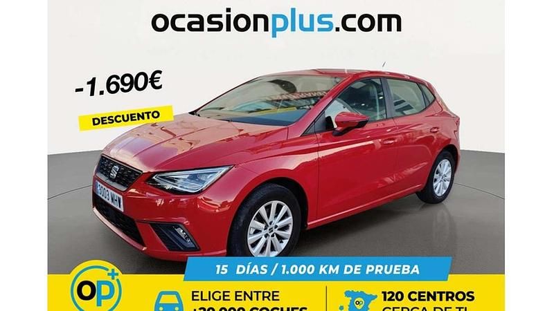 Usado Seat Ibiza Style 110 CV (80 kW) 2023 Rojo Utilitario