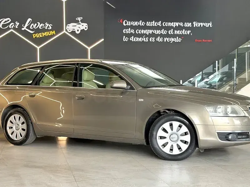 Usado Audi A6 180 CV (132 kW) 2006 Beige Familiar
