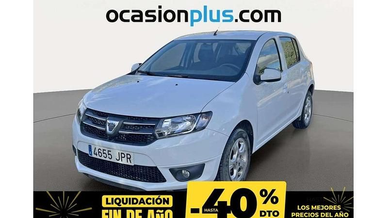 Blanco Usado 2016 Dacia Sandero Lauréate Utilitario | 11.200 € (Un poco caro) - Imagen 1/4