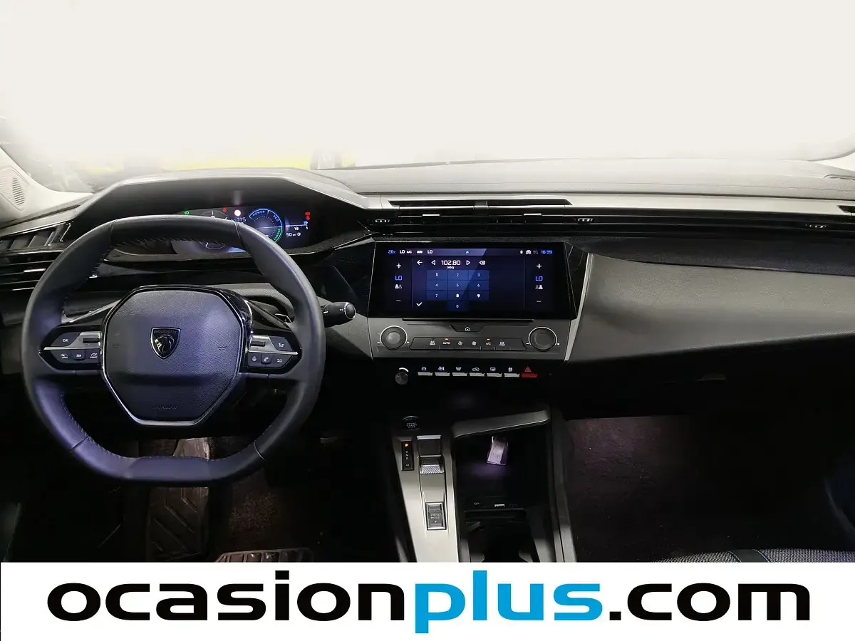 Usado Peugeot 408 Allure 145 CV (106 kW) 2025 Gris SUV