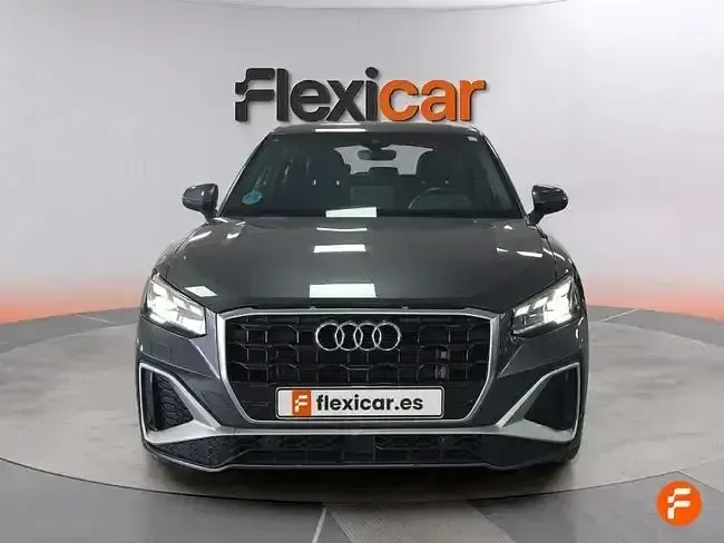 Usado Audi Q2 S-Line 150 CV (110 kW) 2024 Gris SUV