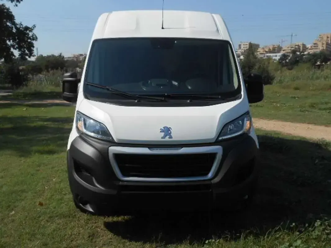 Usado Peugeot Boxer S 120 CV (88 kW) 2020 Blanco Van