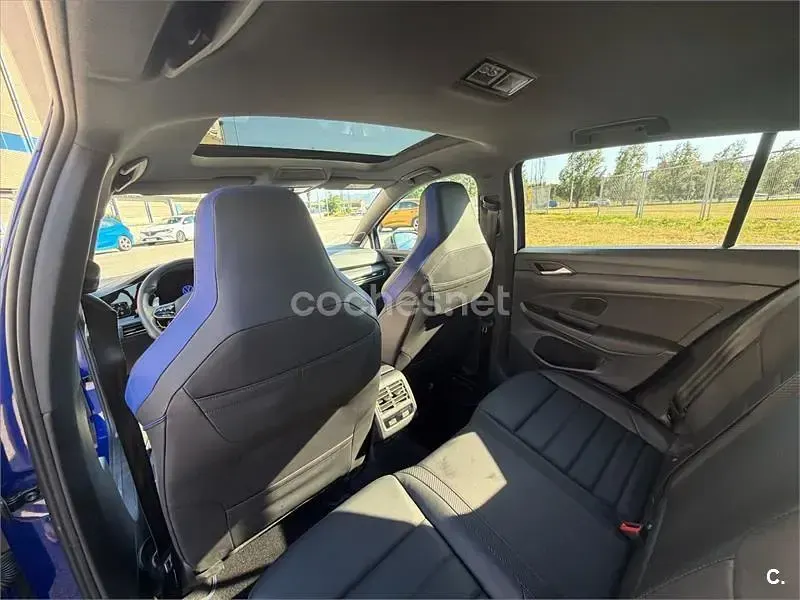 Usado VW Golf VIII R 320 CV (235 kW) 2021 Azul Berlina