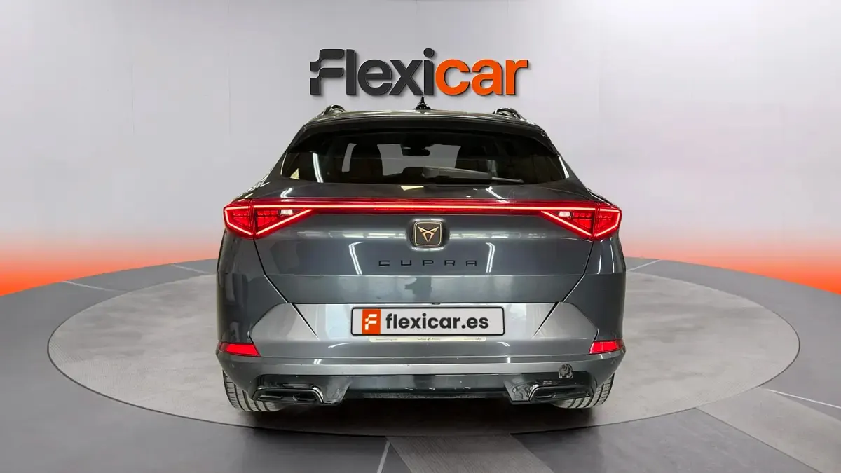 Usado Cupra Formentor 150 CV (110 kW) 2023 Gris SUV