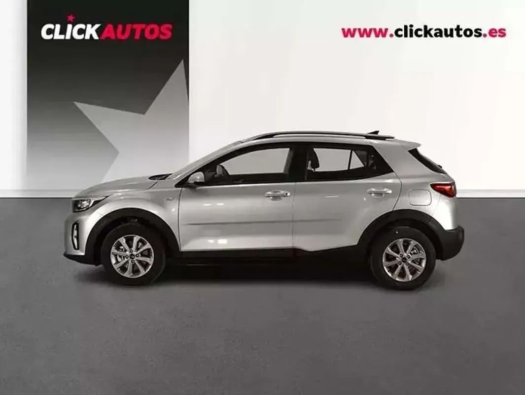 Begagnad Kia Stonic 79 HK (58 kW) 2025 Silver SUV