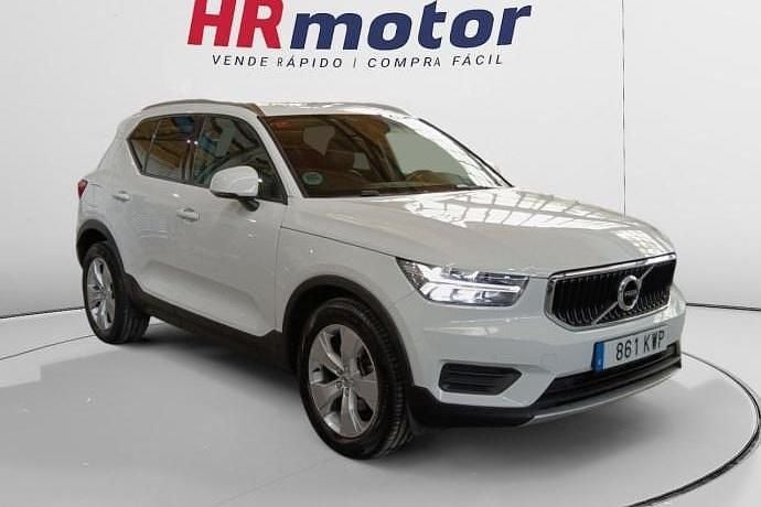 Usado 2019 Volvo XC40 Momentum SUV | 21.790 € (Buen precio) - Imagen 1/4