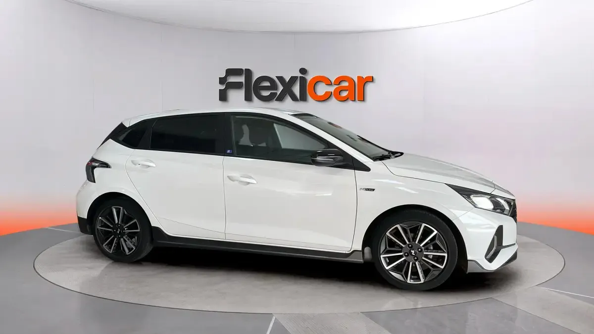 Usado Hyundai i20 N Line 84 CV (61 kW) 2023 Blanco Utilitario