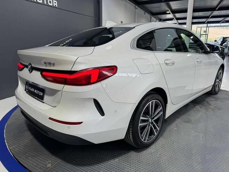 Käytetty BMW 216 Sport Line 116 HP (85 kW) 2021 Valkoinen Coupe - kaksiovinen