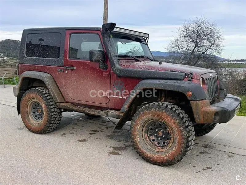 Usado Jeep Wrangler Sahara 177 CV (130 kW) 2008 Granate SUV