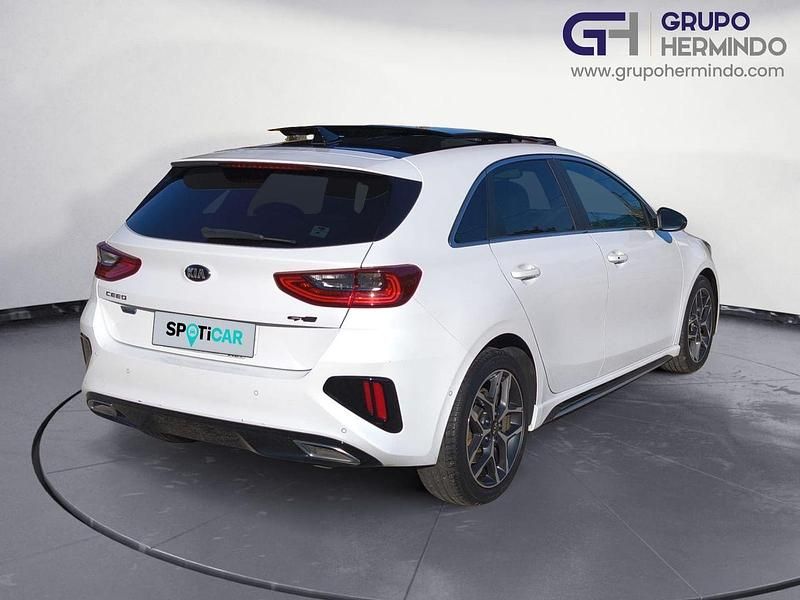 Usado Kia Ceed GT-Line 160 CV (117 kW) 2022 Blanco Utilitario