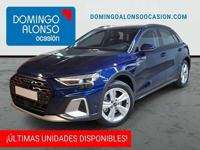 Azul Usado 2025 Audi A3 Berlina | 32.790 € (Precio justo) - Imagen 1/4