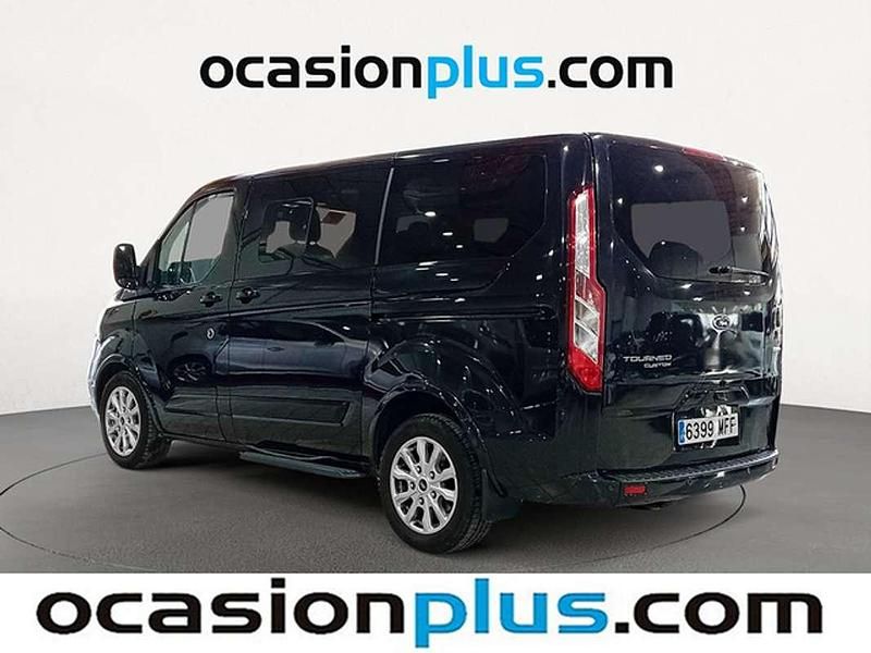 Negro Usado 2023 Ford Tourneo Custom Titanium Van | 31.810 € - Imagen 1/1