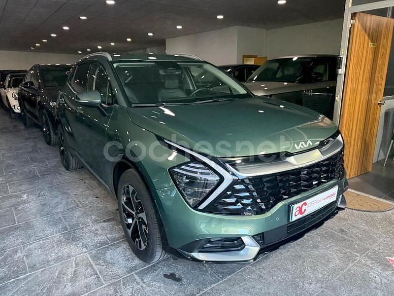 Verde Usado 2024 Kia Sportage SUV | 32.000 € (Precio justo) - Imagen 1/4