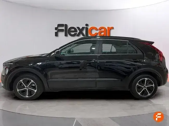 Usado Kia Niro 141 CV (103 kW) 2022 Negro SUV