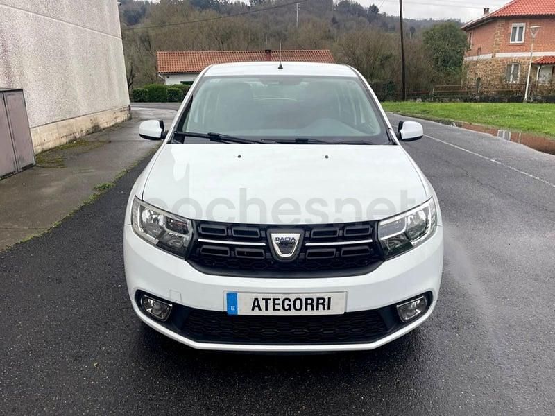 Usado Dacia Sandero Comfort 95 HP (69 kW) 2019 Branco Sedan