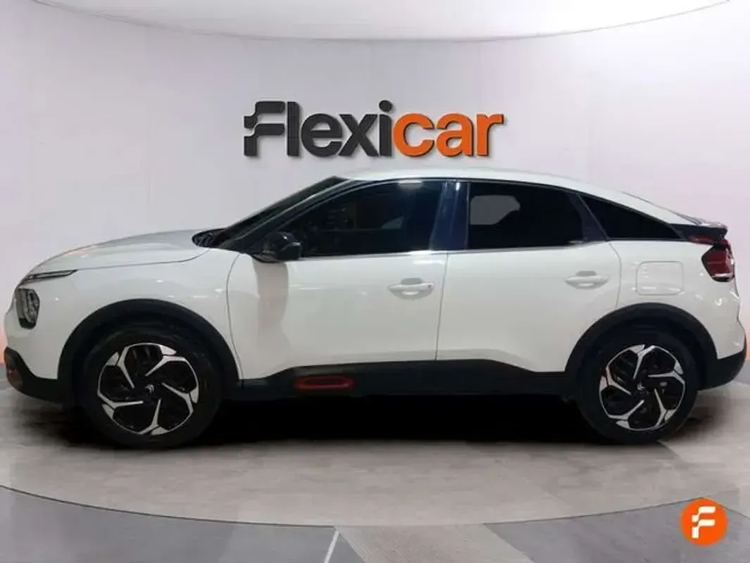 Usado Citroën C4 Feel 131 CV (96 kW) 2023 Blanco SUV