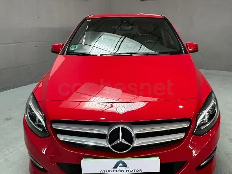 Brugt Mercedes B180 109 HK (80 kW) 2016 Rød MPV