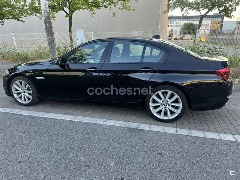 Usado BMW 528 Comfort Edition 245 CV (180 kW) 2015 Negro Berlina