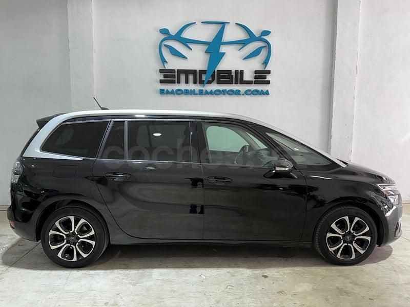 Usado Citroën C4 SpaceTourer Shine 130 CV (95 kW) 2020 Negro Monovolumen