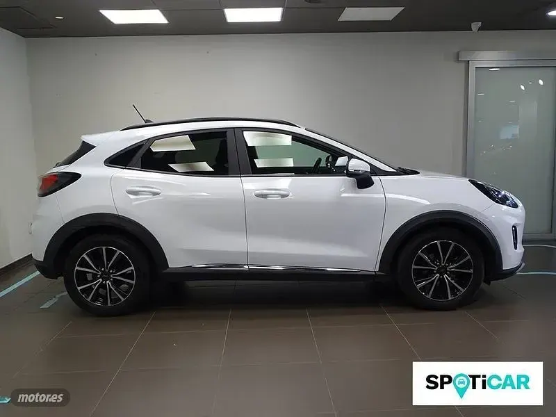 Usado Ford Puma Titanium 125 CV (91 kW) 2021 Blanco SUV