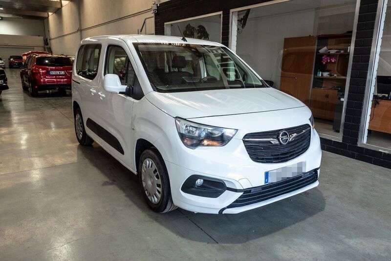 Usado Opel Combo Life Edition+ 102 CV (75 kW) 2020 Blanco Monovolumen
