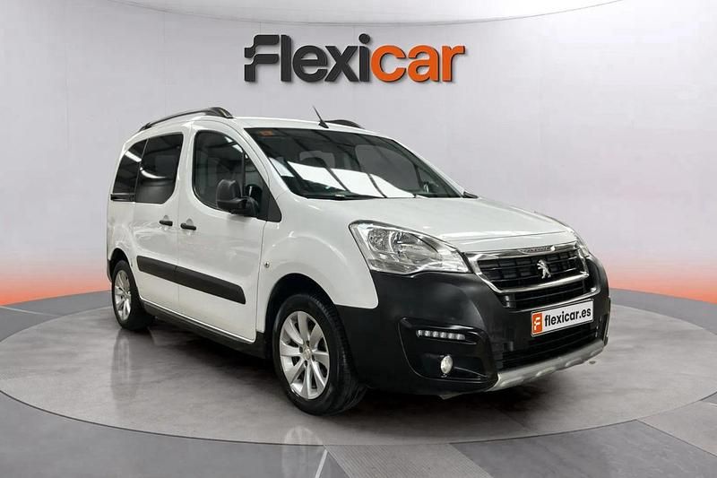 Blanco Usado 2017 Peugeot Partner Tepee Active Monovolumen | 10.990 € (Buen precio) - Imagen 1/4